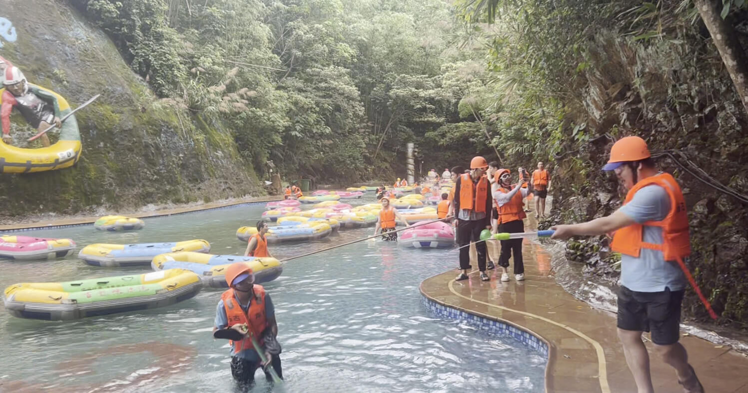 Gulong Gorge Rafting and Water Fight